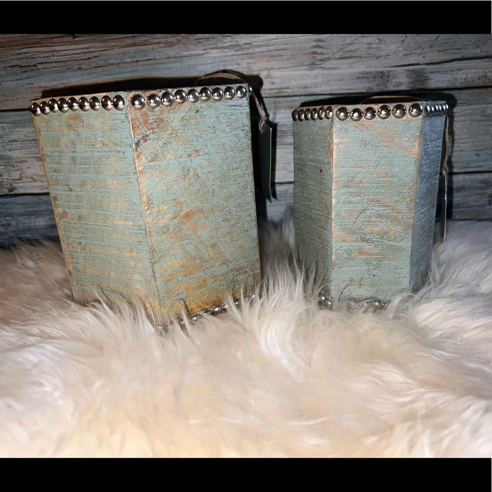 The Mango Tree Distressed Wooden Desk Pen Holder Set NWT!